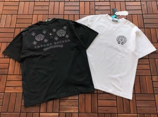 Polera Chrome Hearts